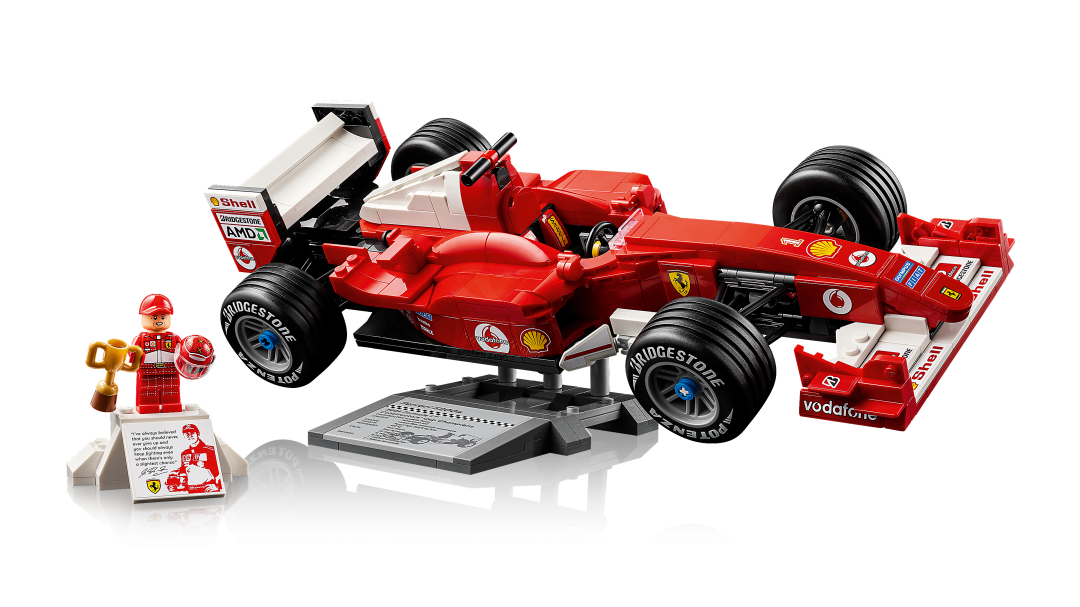 11375 | LEGO® ICONS™ Ferrari F2004 & Michael Schumacher