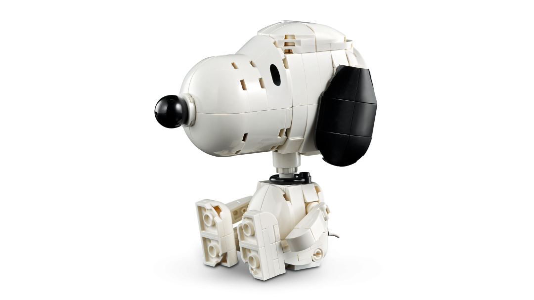 21368 | LEGO® Ideas Peanuts: Snoopy's Doghouse