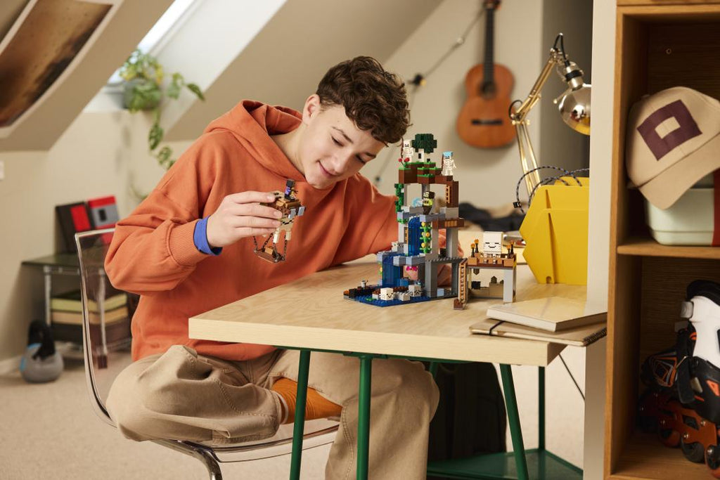 21597 | LEGO® Minecraft® Ghast Station