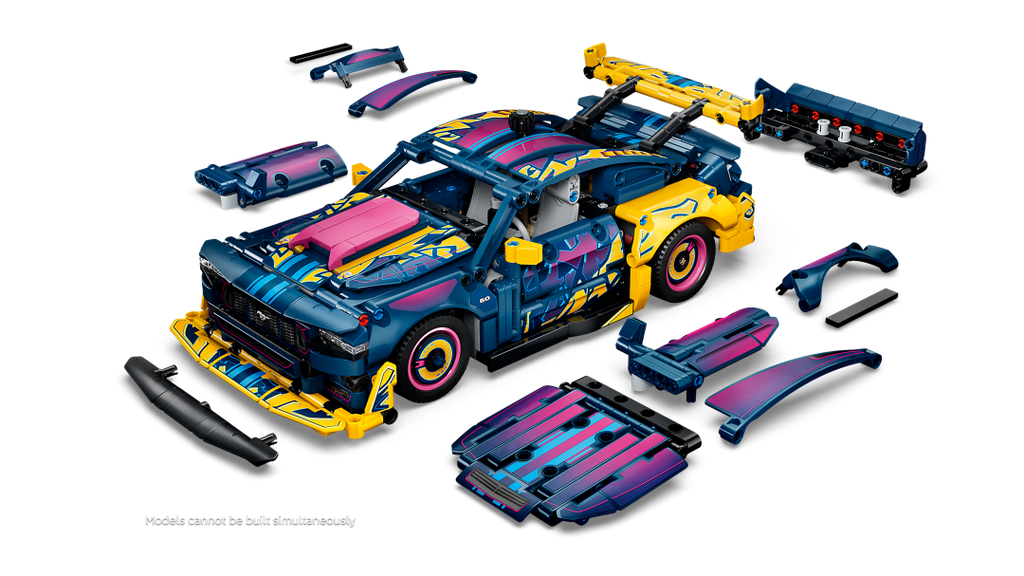 42236 | LEGO® Technic Custom Garage Ford Mustang GT Car