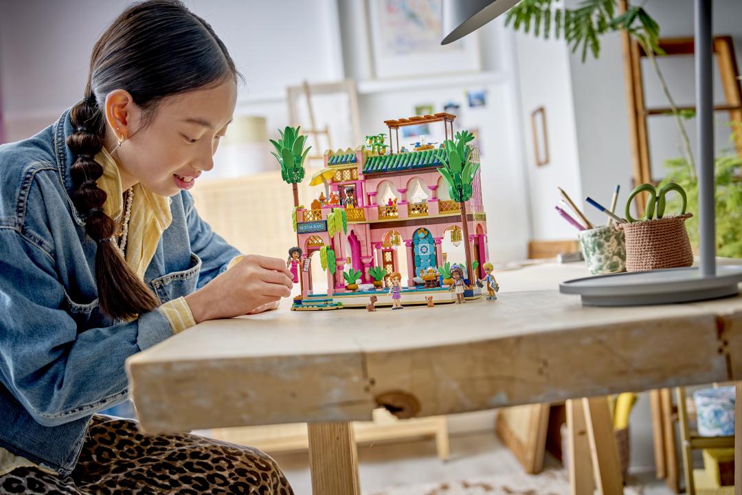 42691 | LEGO® Friends Garden Restaurant