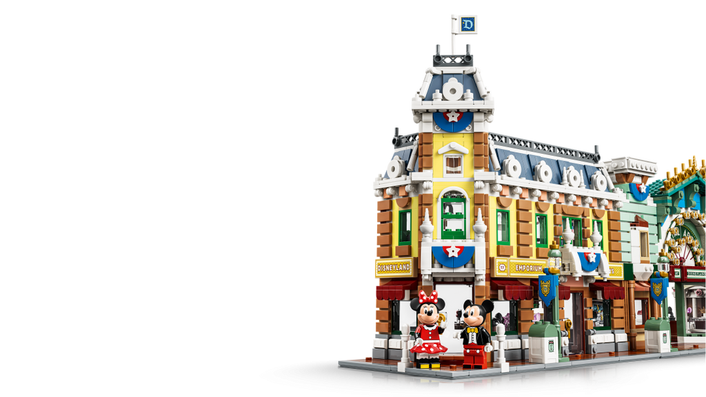 43302 | LEGO® Disney™ Main Street, U.S.A.