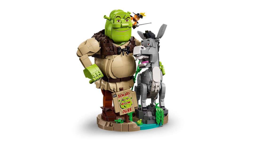 72423 | LEGO® ICONS™ Shrek, Donkey & Puss in Boots