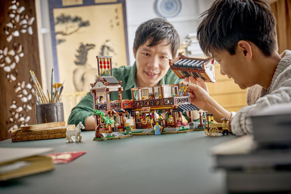 80121 | LEGO® Iconic Ancient Moon-Gazing Inn
