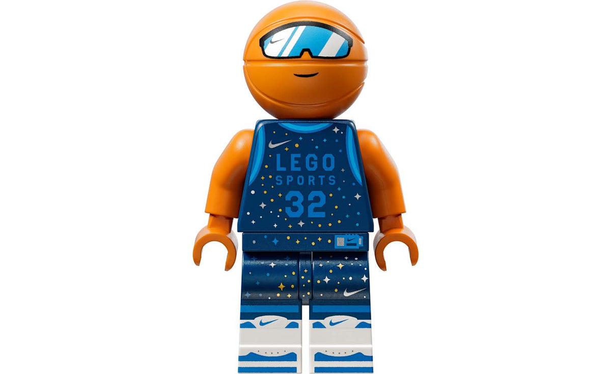 43008 | LEGO® Iconic Nike Dunk