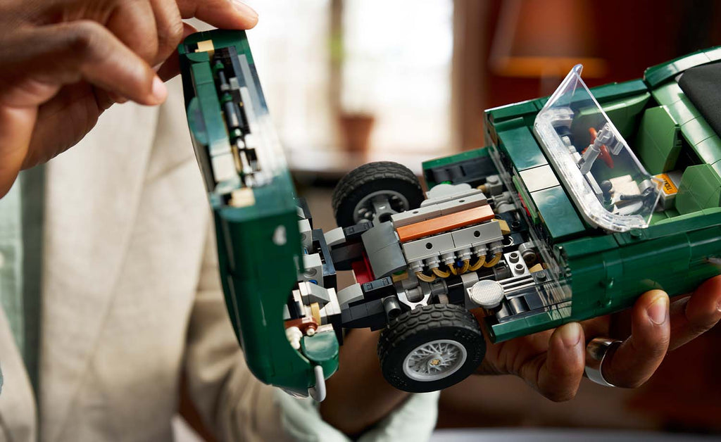 11381 | LEGO® ICONS™ Jaguar E-Type