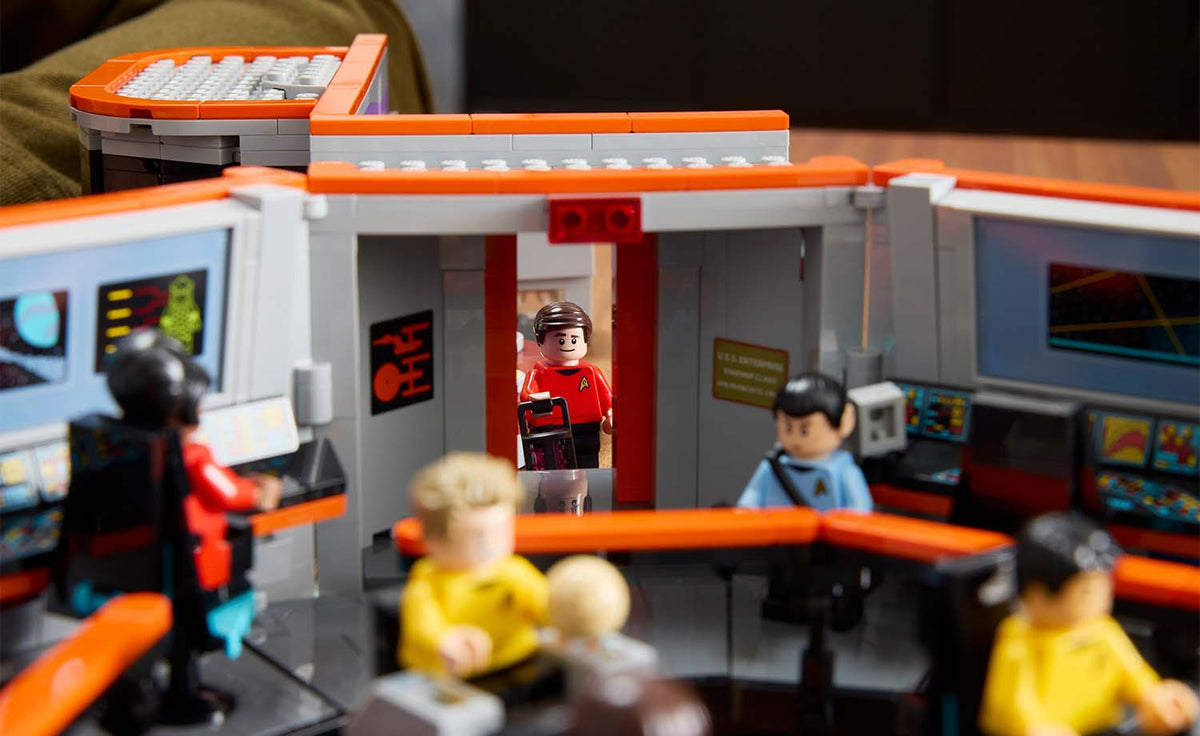 11385 | LEGO® ICONS™ Star Trek: U.S.S. Enterprise NCC-1701™ Bridge