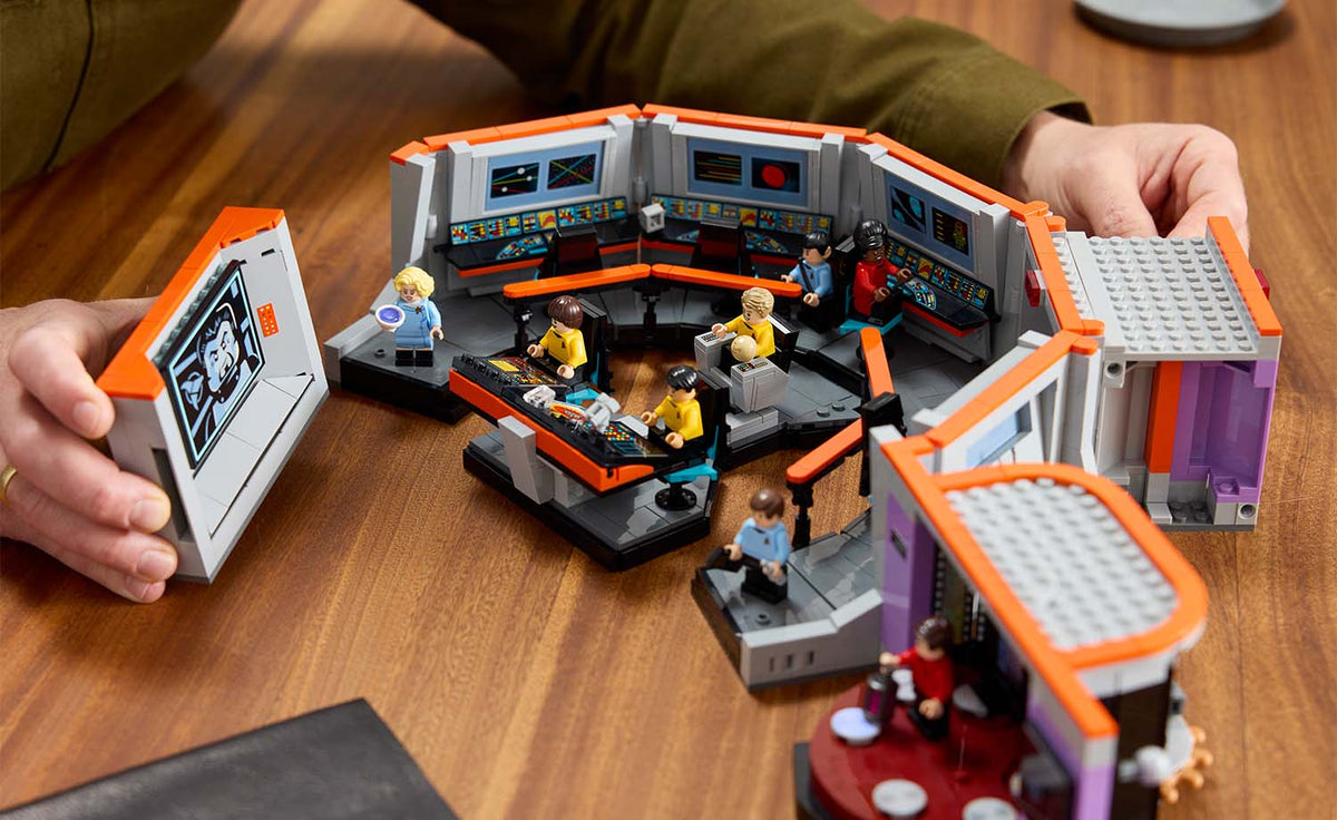 11385 | LEGO® ICONS™ Star Trek: U.S.S. Enterprise NCC-1701™ Bridge
