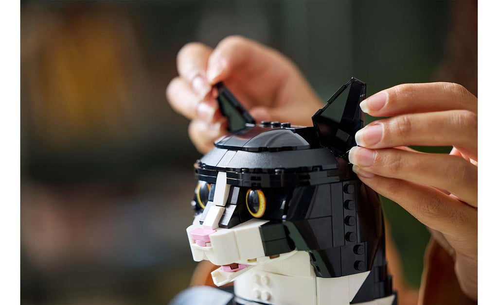21349 | LEGO® Ideas Tuxedo Cat