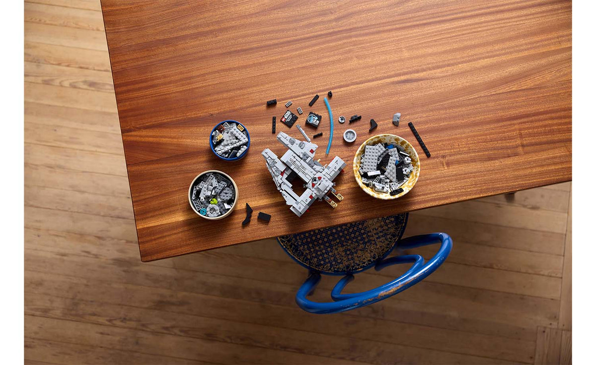 75375 | LEGO® Star Wars™ Millennium Falcon™