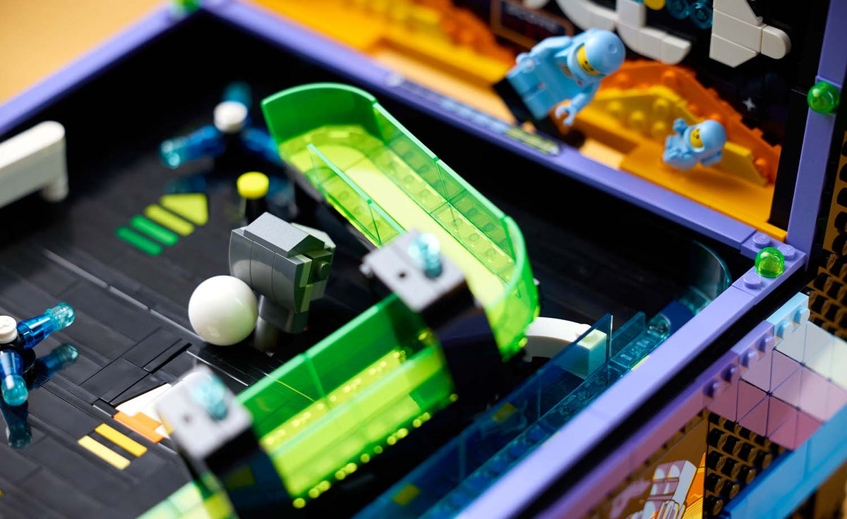 11374 | LEGO® ICONS™ Arcade Pinball Machine