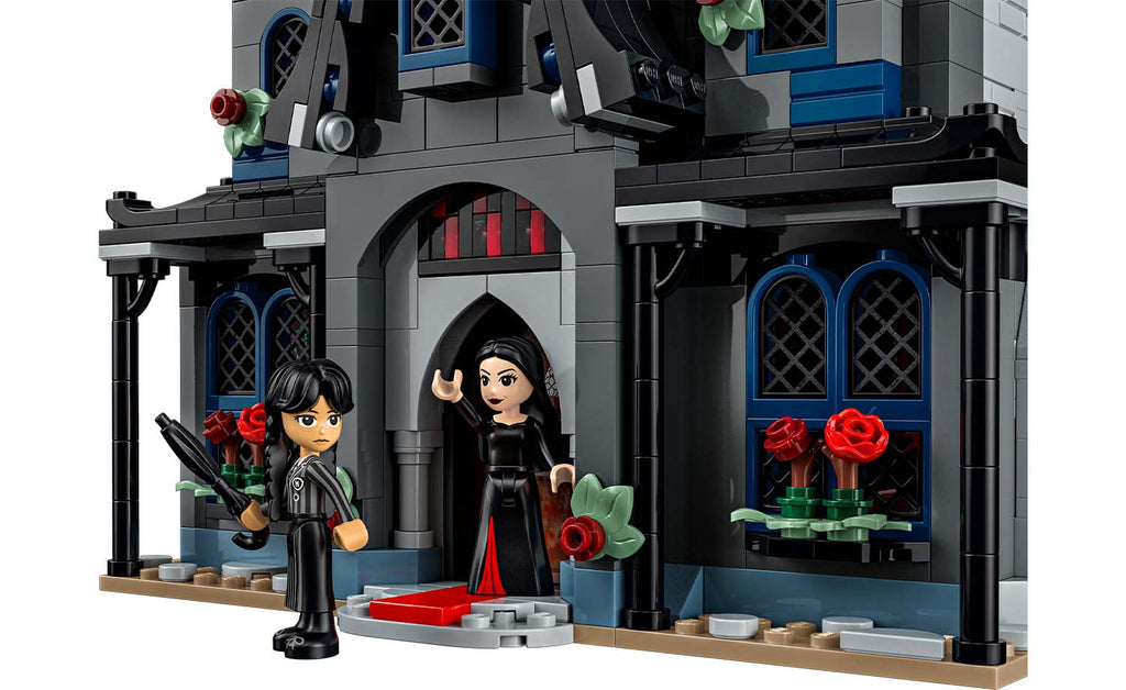 76786 | LEGO® Wednesday Morticia's Cottage